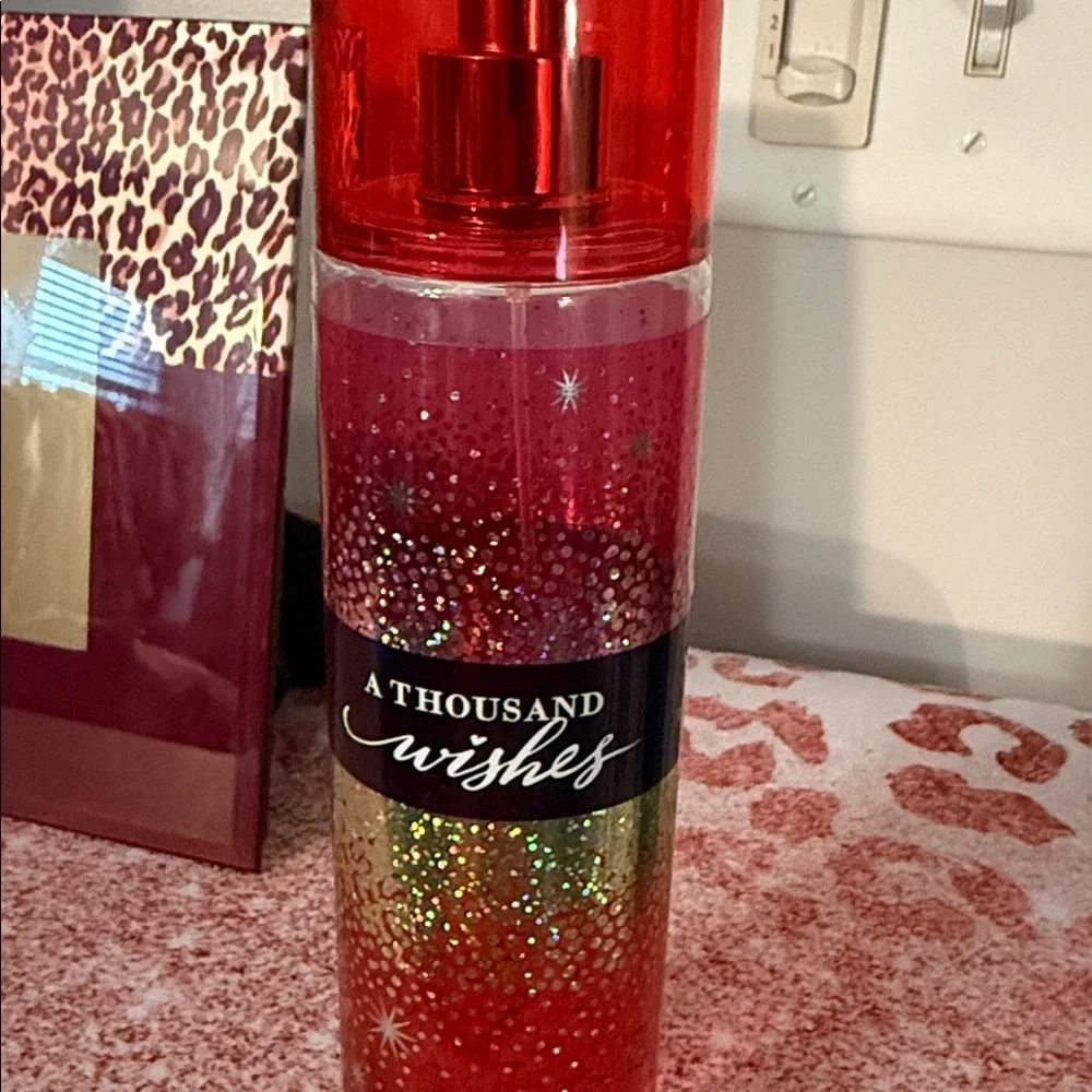 Bath & Body Works Red Glitter 60 percent full